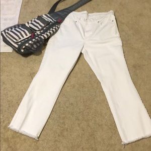 Old Navy Flare cut off jean SZ 10